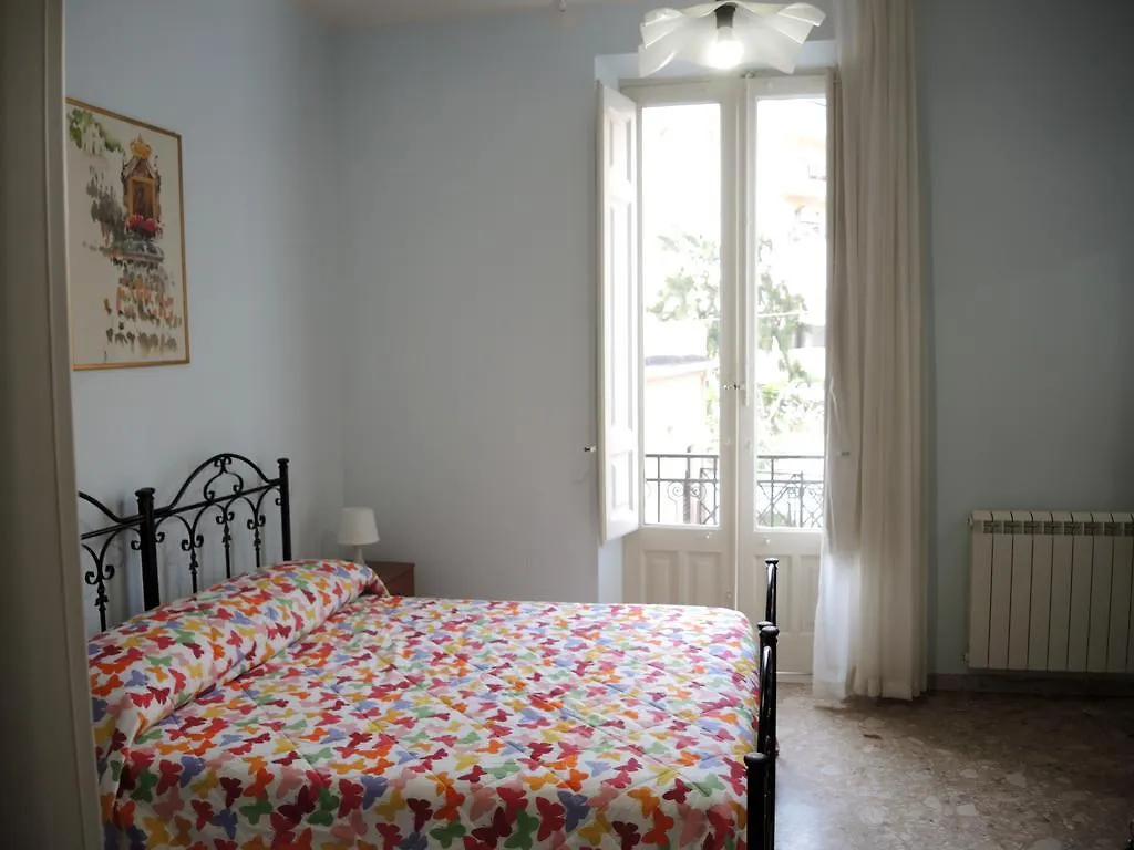 Bed and Breakfast La Casa Di Ermelinda Reggio Calabria Bed & Breakfast