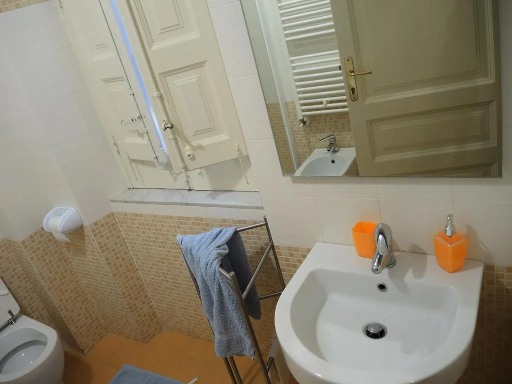 ** Bed & Breakfast Bed and Breakfast La Casa Di Ermelinda Reggio Calabria Italia